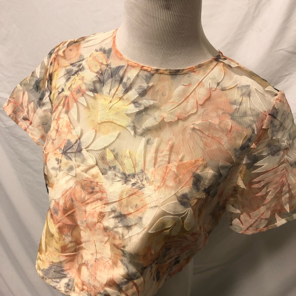 Sheer Floral Crop
